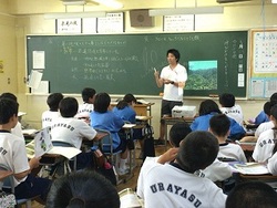 1年生社会科の様子
