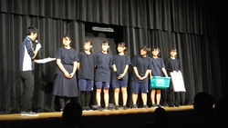 ブラックシアター発表会