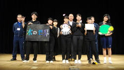 ブラックシアター発表会