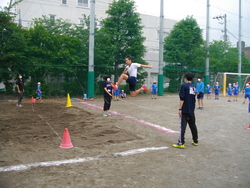 浦安小学校での様子