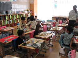 給食