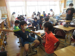 六年