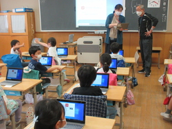 学校の様子