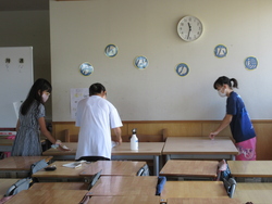七月二七日