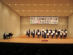 2年A組の合唱の写真です。