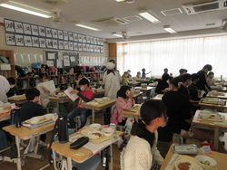 十一月九日