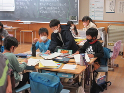 十二月二日