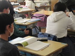 二月一日
