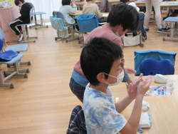 二月一三日