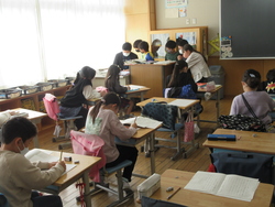 三月二二日