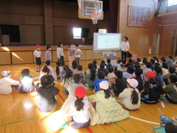 学年集会