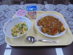 給食