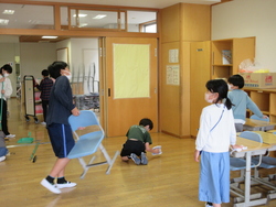 四月二六日