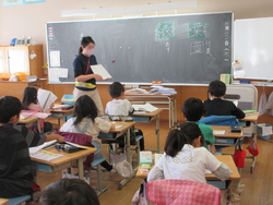 四月二七日