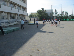 高跳びの練習