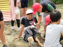 五月三〇日