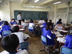 教育実習生