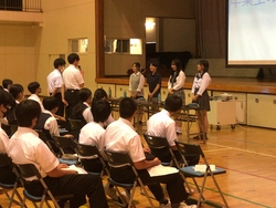 卒業生に話を聞く会