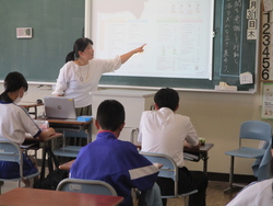 2年生の家庭科授業