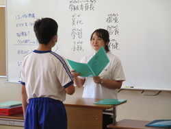 前期終了　通知表配付