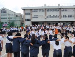 円陣白