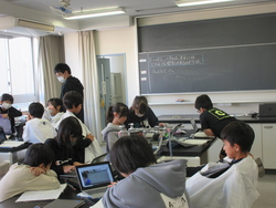十一月二八日