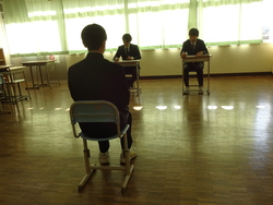 全校面接