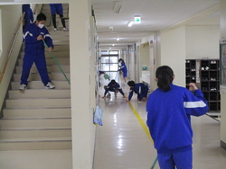 卒業式前日準備