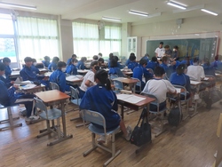 討議