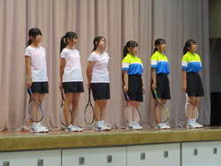 女子テニス