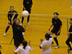 女子