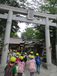 清流神社で