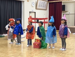 20241129　こども園　月組　劇発表会
