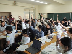 20241205　6年生　キャリア教育