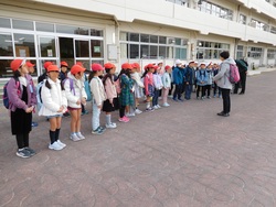 2024.12.11　2年生　校外学習