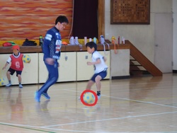 2025.01.20　ブリオベッカ浦安によるサッカー教室（2年生）