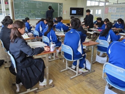 討議