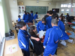 討議