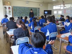 討議