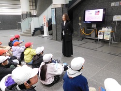 2025.02.13　6年生　校外学習