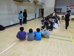 2025.02.27　4年生　耳の不自由な方に話を聞く会