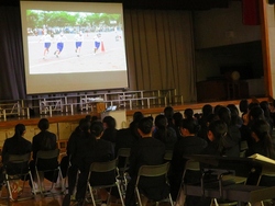 送る会