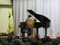 送る会