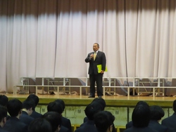 送る会