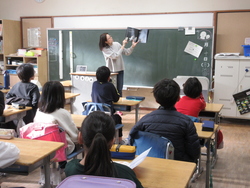 朝の読み聞かせ