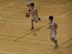 男バス