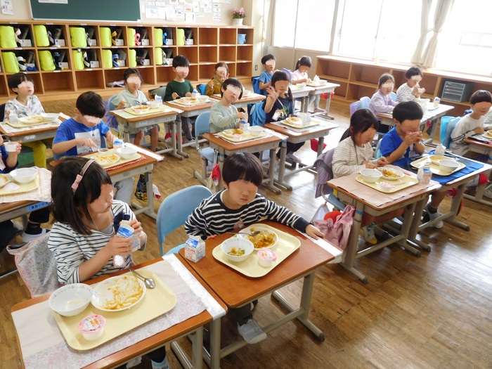 2025.04.18　1年生が初めての給食