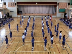 結団式