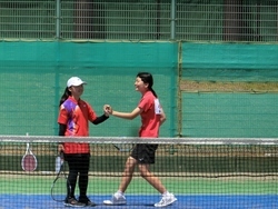 テニス