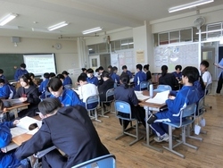討議